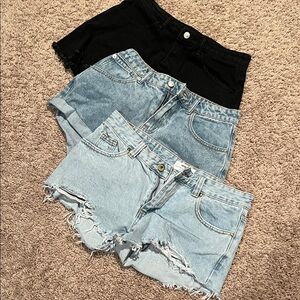 White Fox! Stylish Denim and Black Women's Shorts